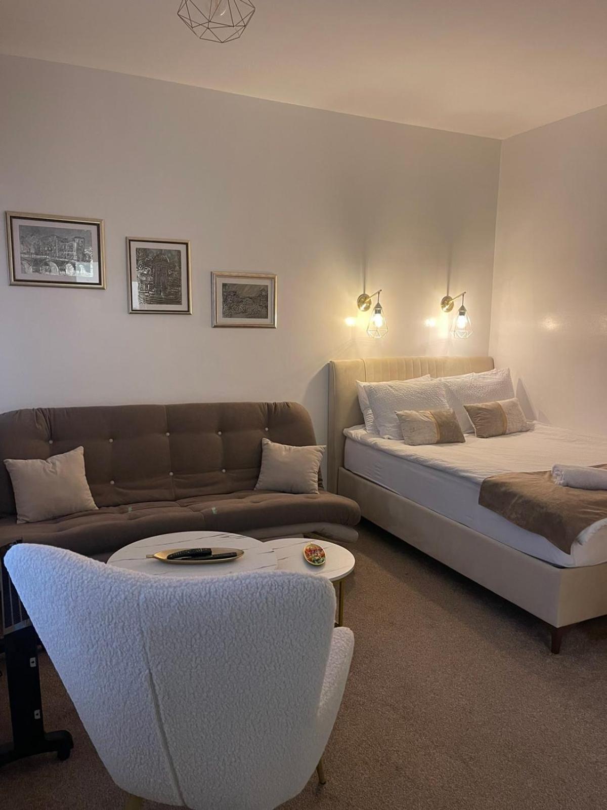 Lily Apartmani SJJ Extérieur photo